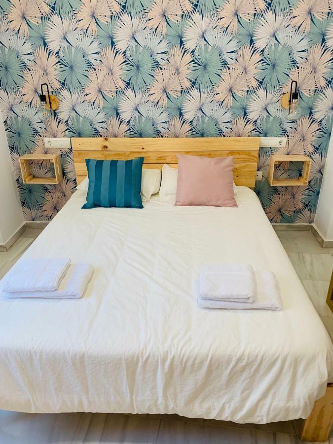 La Casa De Adolfo Apartment Cadiz Luaran gambar